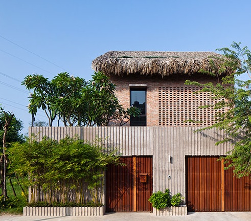 Ngôi nhà mái lá cực kỳ độc đáo