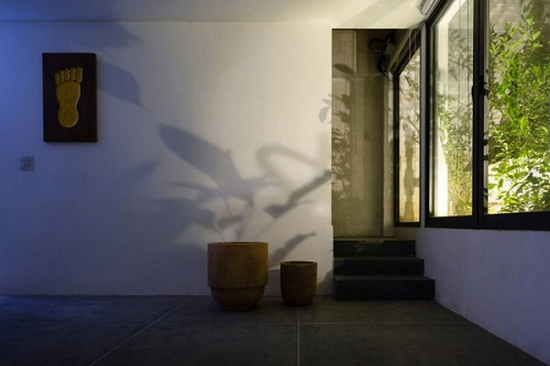 Ngắm nhìn ngôi nhà ngói mang nét đẹp cổ kính mà phóng khoáng