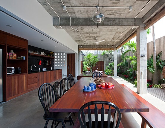 Ngôi nhà mái lá cực kỳ độc đáo