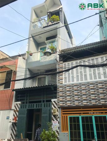 Mặt tiền nhà anh Sơn sau khi thi công sửa nhà