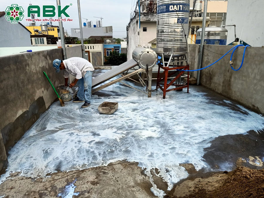 Thi công chống thấm nhà anh Hiệp quận Bình Tân