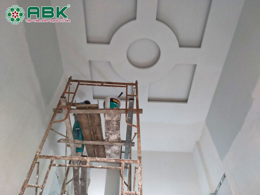 Thi công trét matric nội thất nhà anh Tuấn