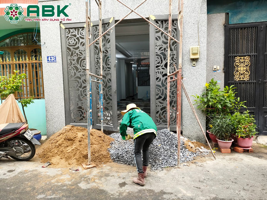 Thi công xây phòng sau tầng 2 nhà anh Hiệp Quận Bình Tân