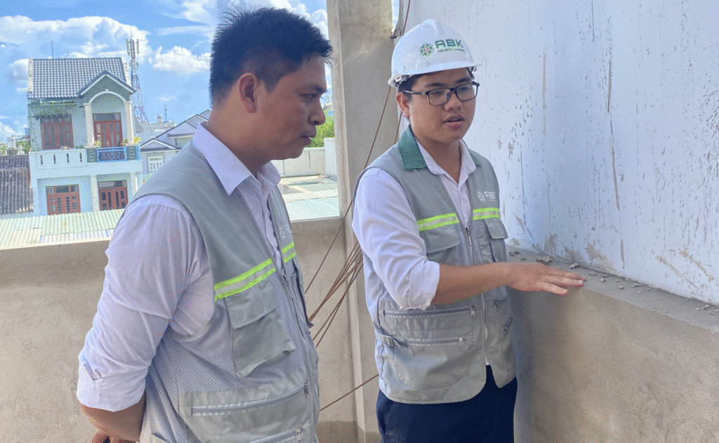 Vì sao trước khi sơn nhà cần trát bột bả tường ?