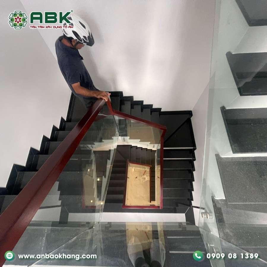 Thi-cong-xay-dung-nha-tron-goi-nha-pho-5-tang-Chu-Thuan-Go-Vap (78)