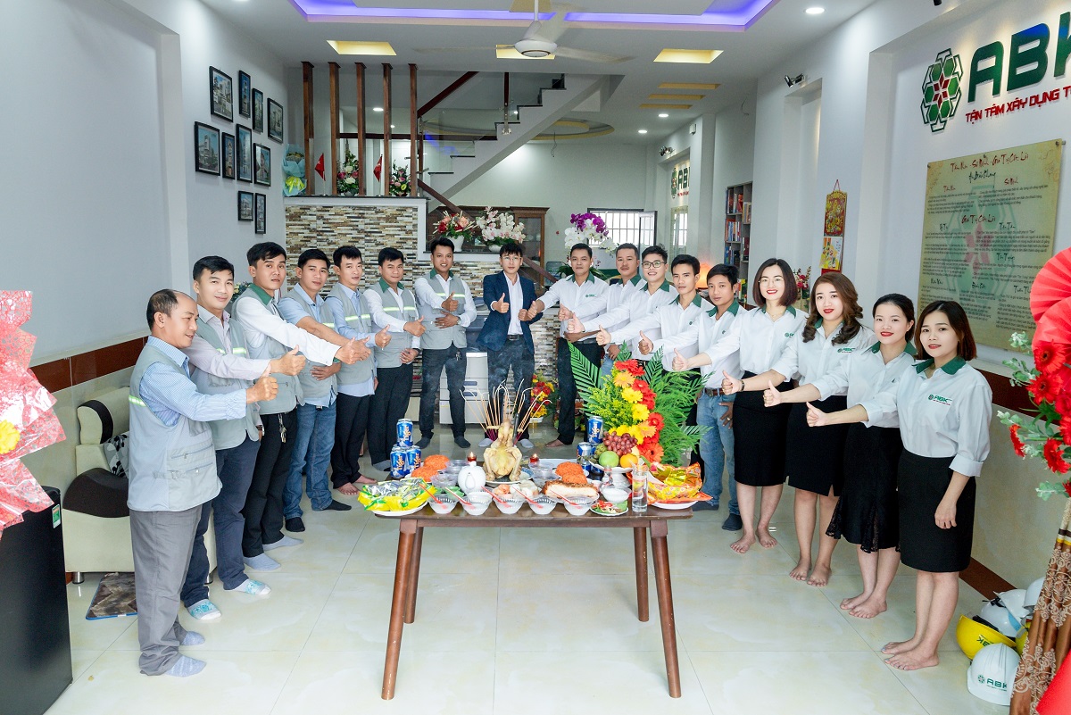 Đội ngũ nhân sự khối văn phòng và giám sát kỹ thuật - Công Ty Cp An Bảo Khang