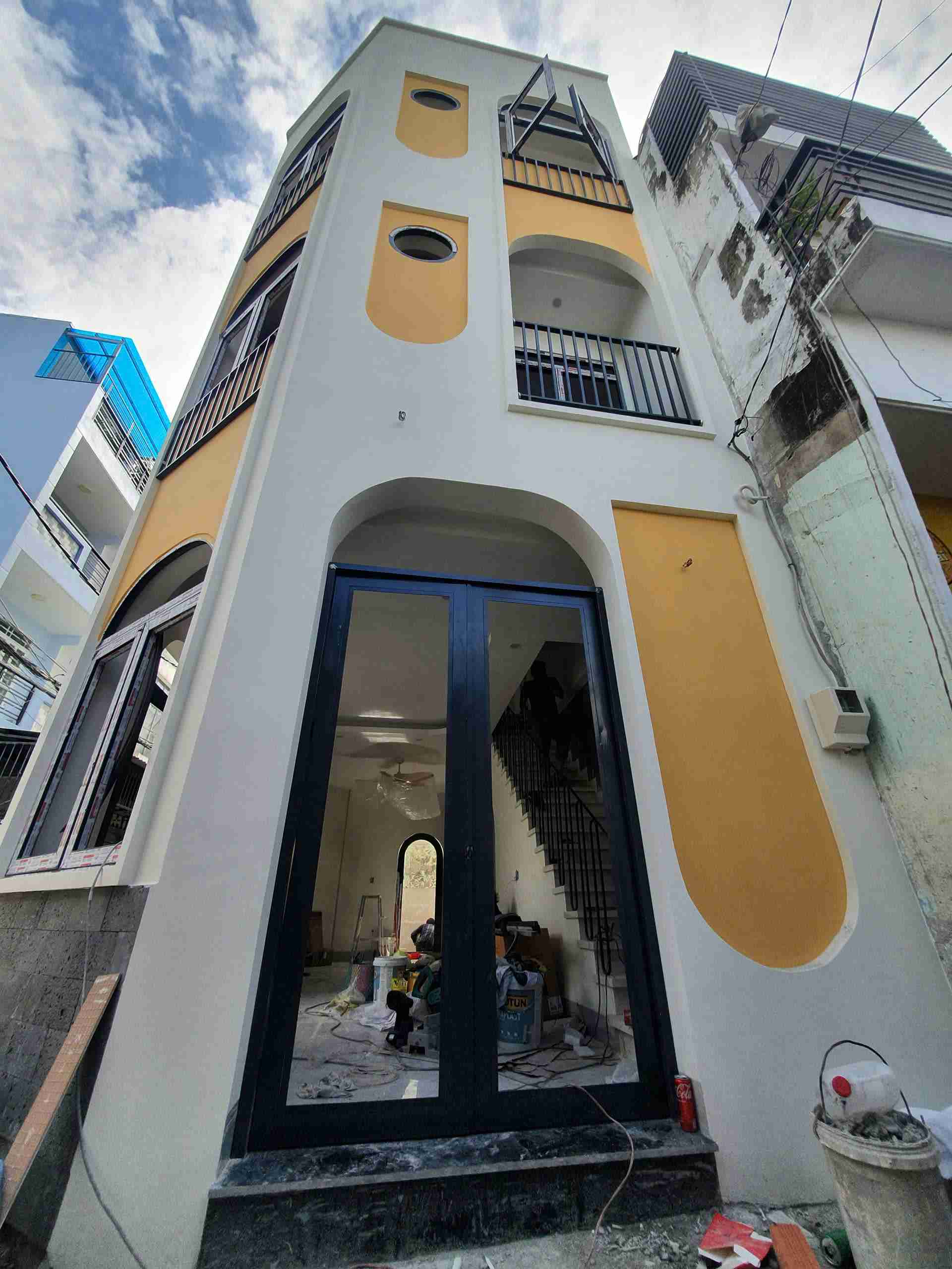 hoan-thien-phan-viet-nguyen-thi-hai-yen9