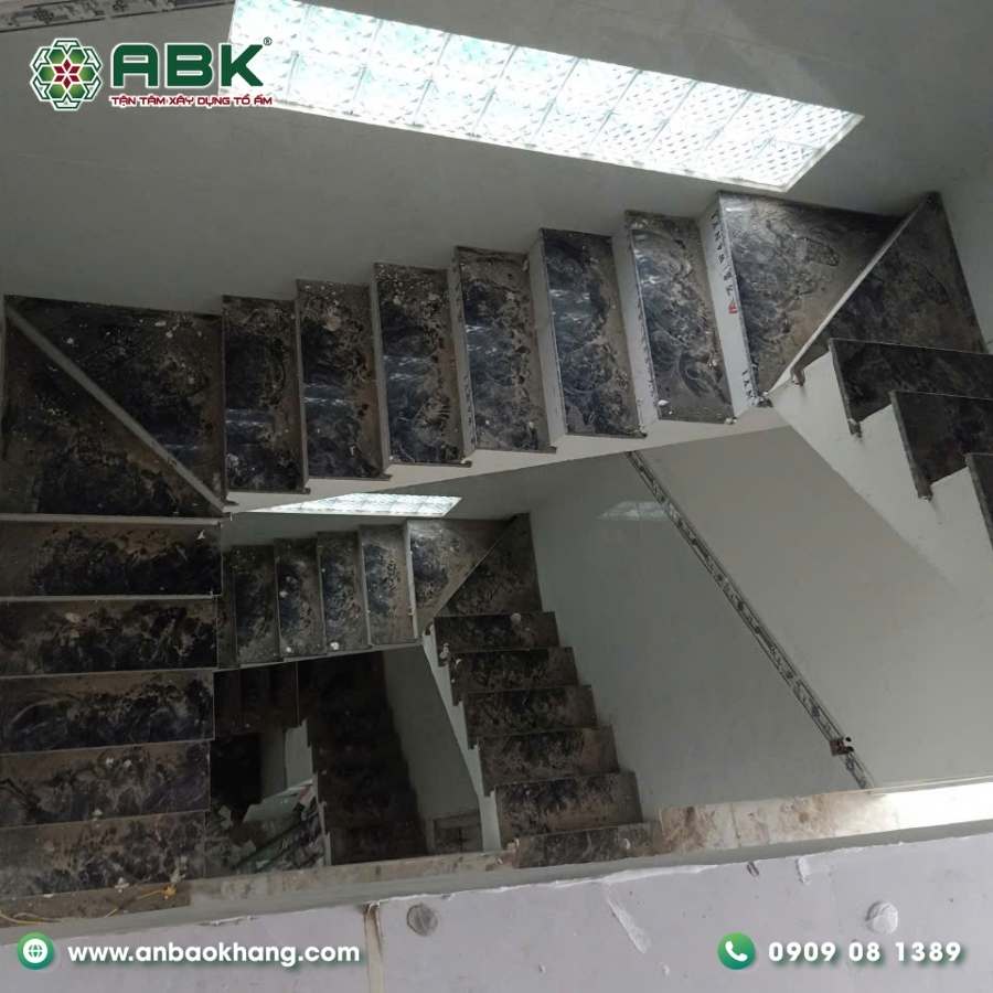 Thi-cog-xay-nha-tron-goi-nha-pho-4-tang-chi-Men-Quan-Tan-Binh (73)