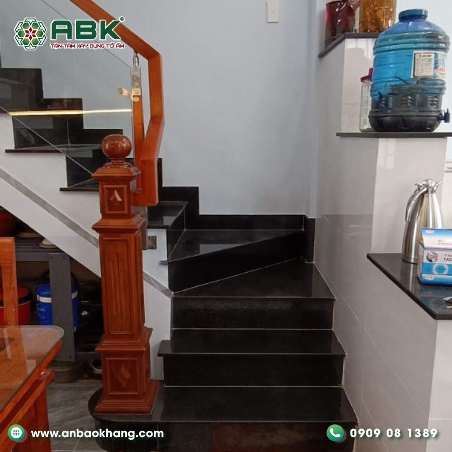 Thi-cong-xay-dung-nha-tron-goi-nha-pho-3-tang-Anh-Hien-Binh-Chanh (50)