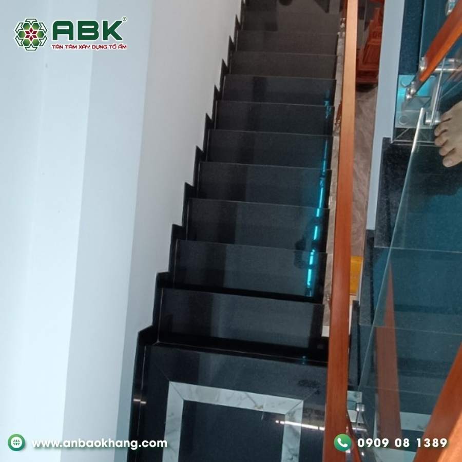 Thi-cong-xay-dung-nha-tron-goi-nha-pho-3-tang-Anh-Hien-Binh-Chanh (56)