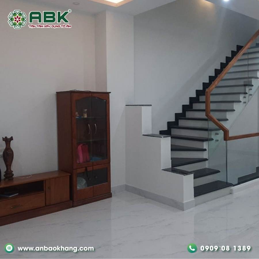 xay-nha-pho-3-tang-ruoi-nha-chi-thao-o-binh-duong (23)